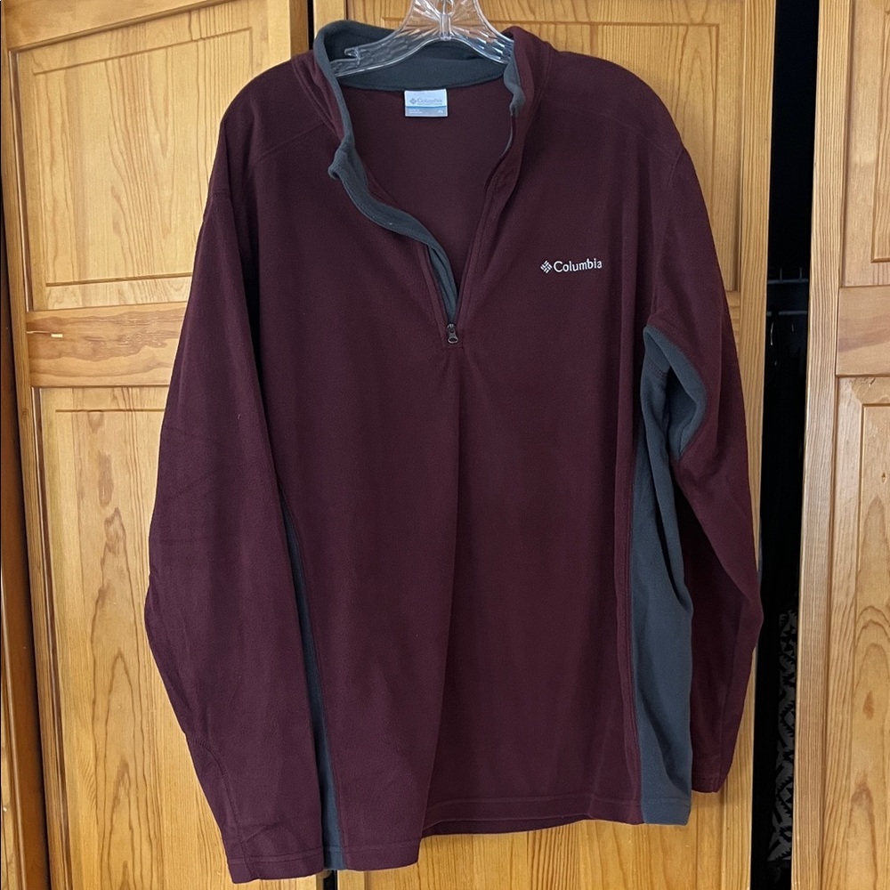Columbia Burgundy and Charcoal Quarter-Zip Pullover
